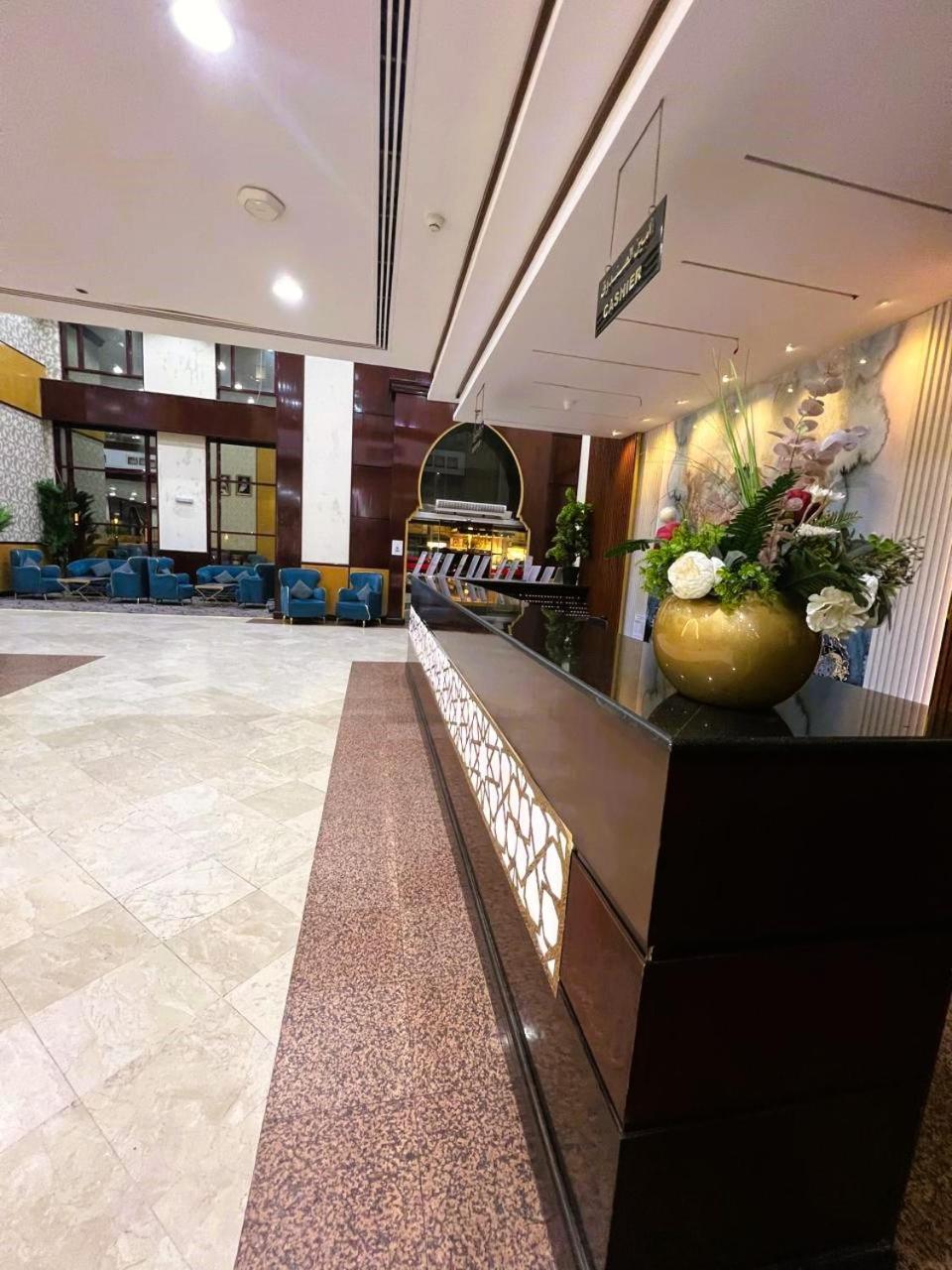 Shurakaa Al Khair Hotel Мека Екстериор снимка